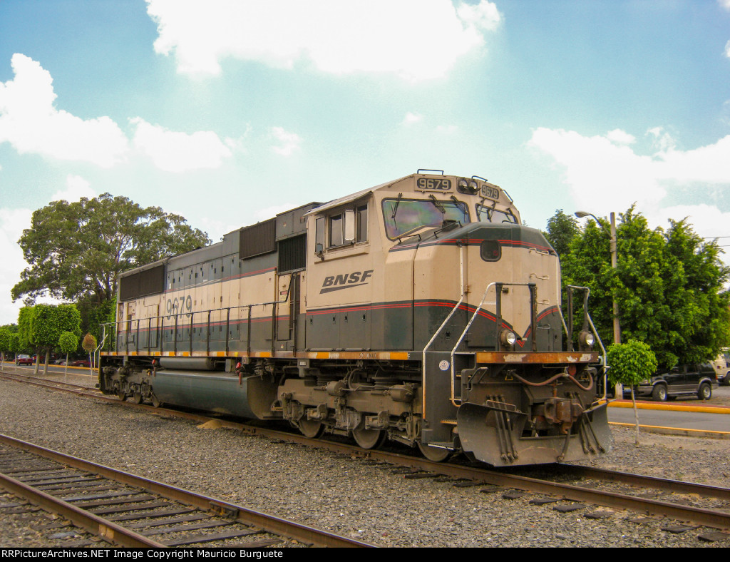 BNSF SD70MAC Executive Locomotive